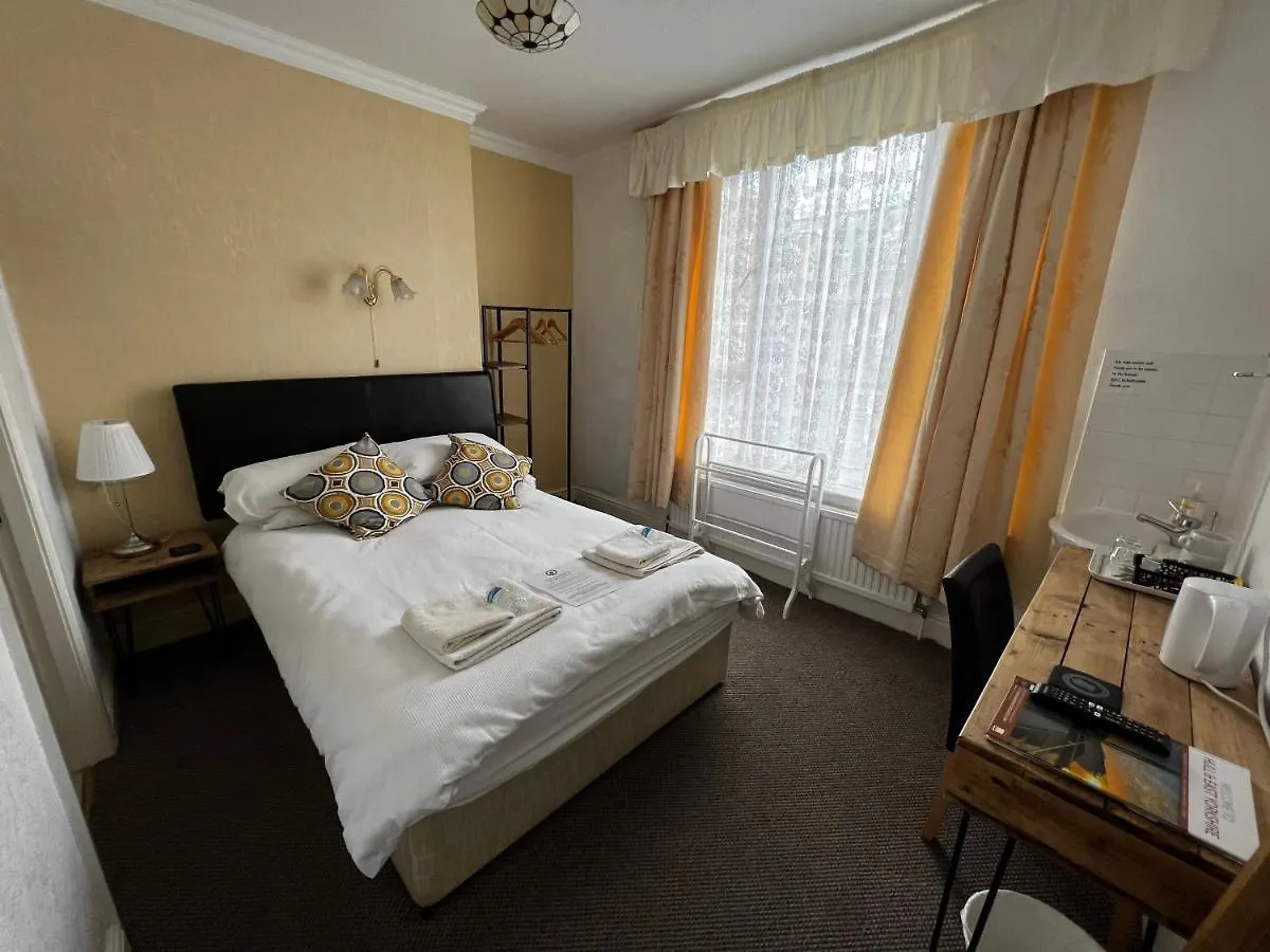 The Balmoral Guest House 0*, Bridlington